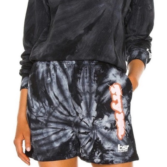 NEW 'Try Me' cropped shorts  by Sami Ryan black tie dye Size L - Picture 1 of 13